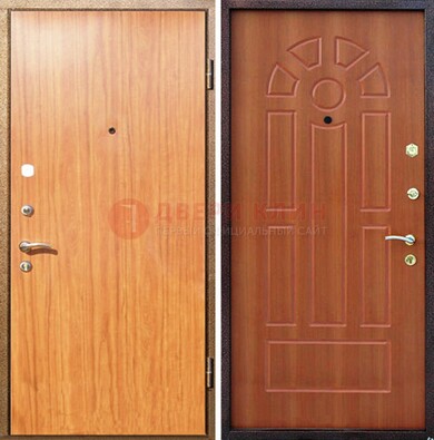 Светлая железная дверь с ламинатом МДФ внутри ДЛ-15 в Можайске