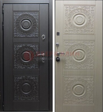 Темная стальная дверь с МДФ ДМ-161 для коттеджа в Можайске