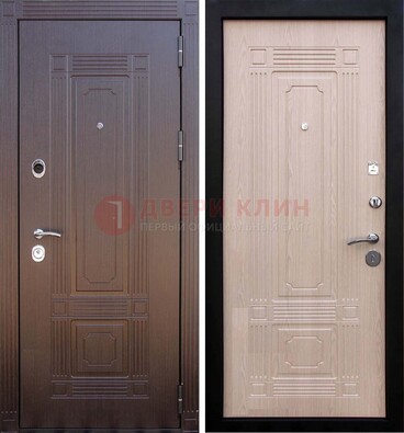 Коричневая входная дверь с МДФ ДМ-173 для кирпичного дома в Можайске