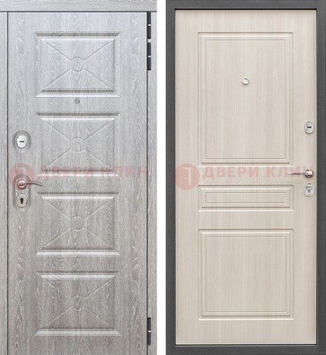 Железная серая дверь со светлой МДФ ДМ-302 в Можайске