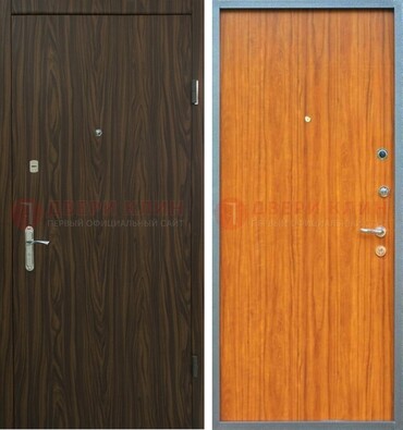 Коричневая одностворчатая стальная дверь с МДФ ДМ-341 в Можайске