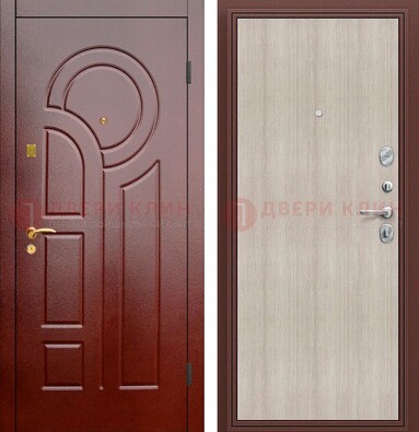Красная металлическая дверь с МДФ панелями ДМ-368 в Можайске