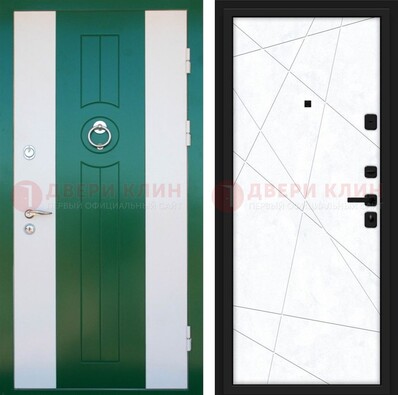 Зеленая железная дверь с панелями МДФ ДМ-369 в Можайске