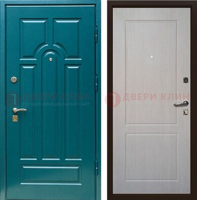 Синяя железная дверь с МДФ в квартиру ДМ-396 в Можайске