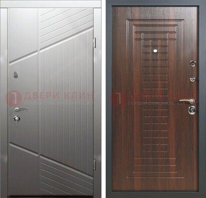 Серая металлическая дверь с панелями МДФ в квартиру ДМ-431 в Можайске