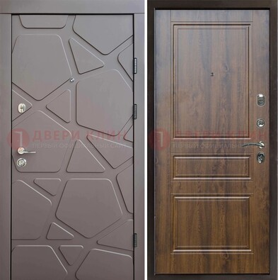 Коричневая железная дверь с декоративной МДФ ДМ-438 в Можайске