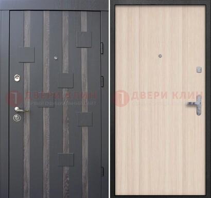 Черная железная дверь с МДФ в квартиру ДМ-448 в Сергиевом Посаде