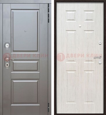 Светлая металлическая дверь с двумя МДФ панелями ДМ-458 в Можайске