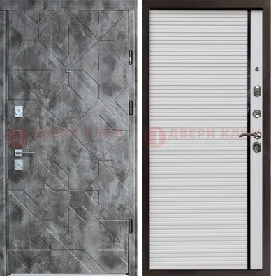 Серая металлическая дверь с панелями МДФ хайтек ДМ-466 в Можайске