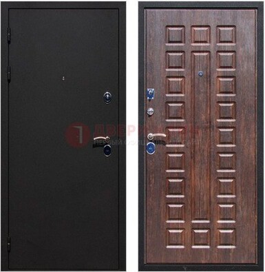 Черная металлическая дверь с порошковым напылением МДФ внутри ДП-110 в Можайске