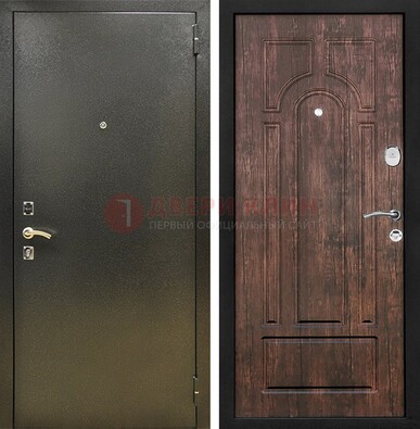 Темно-серая металлическая дверь с порошковым покрытием и МДФ коричневая ДП-292 в Можайске