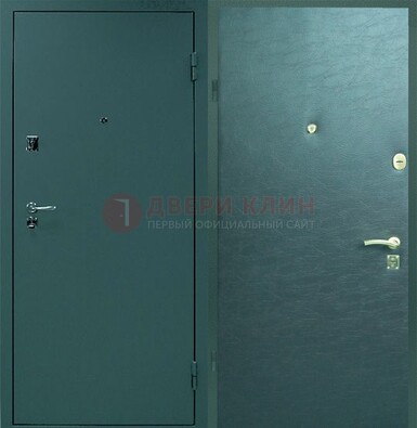 Зеленая стальная дверь с порошковым покрытием ДП-93 в Можайске