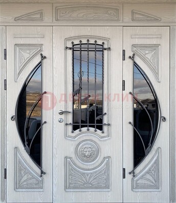 Большая парадная дверь Винорит со стеклом и ковкой ДПР-108 в Можайске