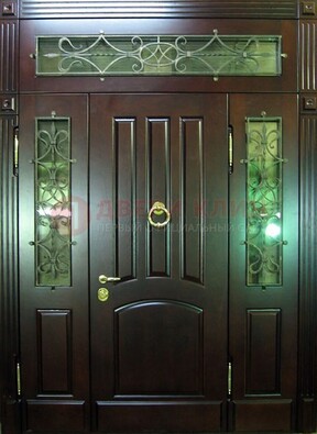 Стальная парадная дверь со стеклом и ковкой ДПР-18 для деревянного дома в Можайске
