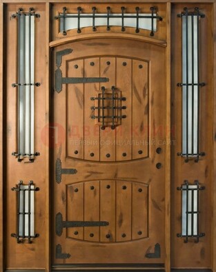 Парадная дверь с коваными элементами ДПР-68 в коттедж в Можайске