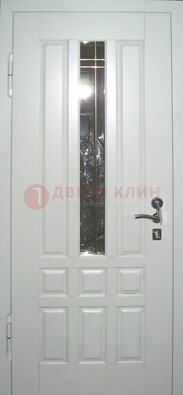 Белая металлическая дверь со стеклом ДС-1 в загородный дом в Можайске