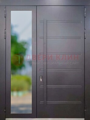 Чёрная двухстворчатая металлическая дверь со стеклом ДС-60 в Можайске