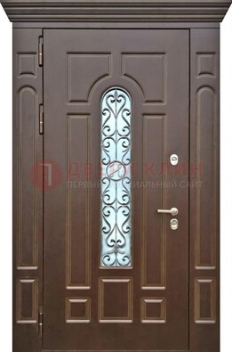 Коричневая железная дверь со стеклом ковкой для частного дома ДСК-133 в Можайске