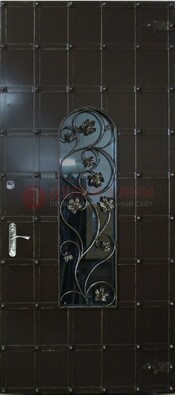Высокая железная дверь со стеклом и ковкой ДСК-15 в Можайске
