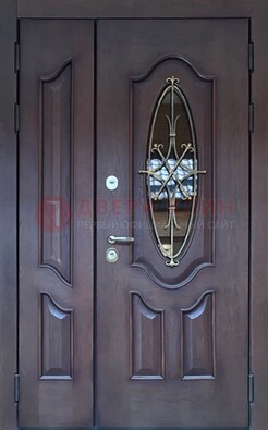 Темная металлическая дверь Винорит со стеклом и ковкой ДСК-239 в Можайске