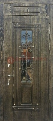 Зеленая входная дверь со стеклом и ковкой ДСК-67 в Можайске