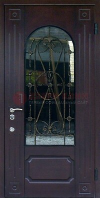 Стальная дверь со стеклом и ковкой ДСК-80 в загородный дом в Сергиевом Посаде