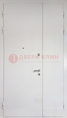 Современная полуторная стальная дверь с МДФ панелью ПЛ-25 в Можайске
