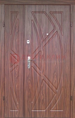 Железная тамбурная полуторная дверь с МДФ ПЛ-7 в Можайске