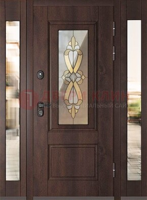 Коричневая железная дверь с МДФ и витражом ВЖ-31 в Можайске